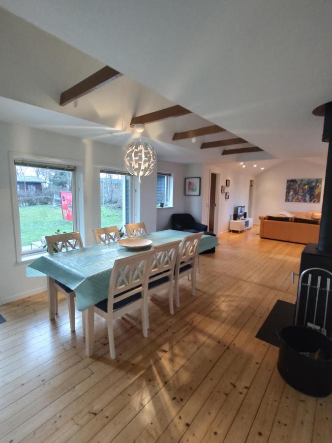 Holiday House, One Hour Away From Copenhagen, Pets Allowed, 4 Rooms Jægerspris Екстериор снимка